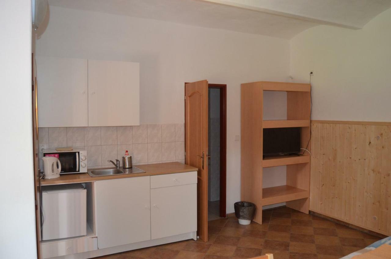 Ubytovani U Tajcu Dolni Berkovice Luaran gambar